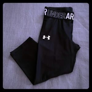 NWT UNDER ARMOUR Girl’s (Size YXL) Capri Leggings